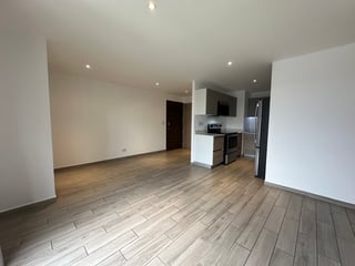 Apartamento en Renta en Zona 10 - 2