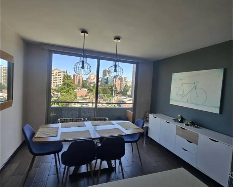 Zona 10 • Apartamento Amueblado en Renta • Edificio Verona - Miniatura 8