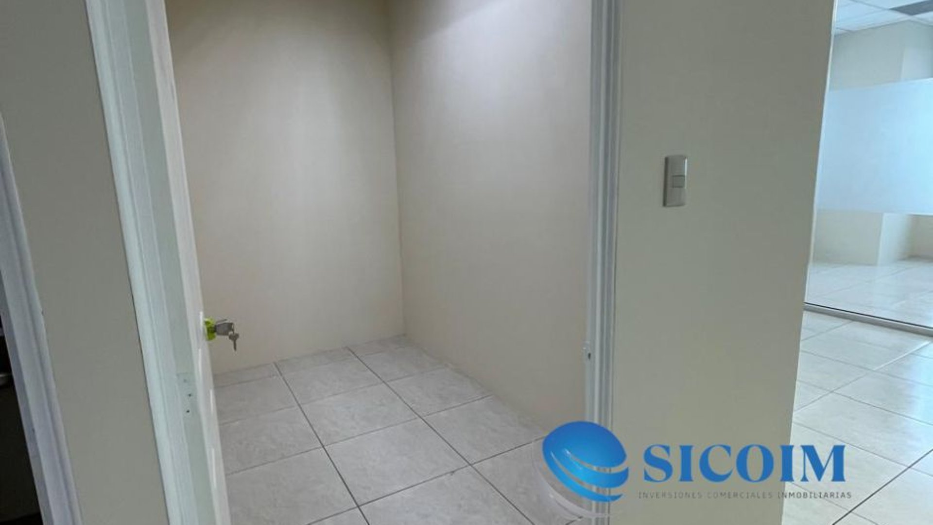 Oficina en Venta Zona Pradera zona 10 - Miniatura 8