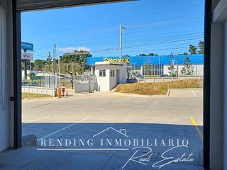 Ofibodega en Renta sobre Carretera a El Salvador | 545.33 m² + 5 Parqueos - Image 3