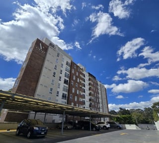 Apartamento en Alquiler Vistas de Las Charcas Zona 11