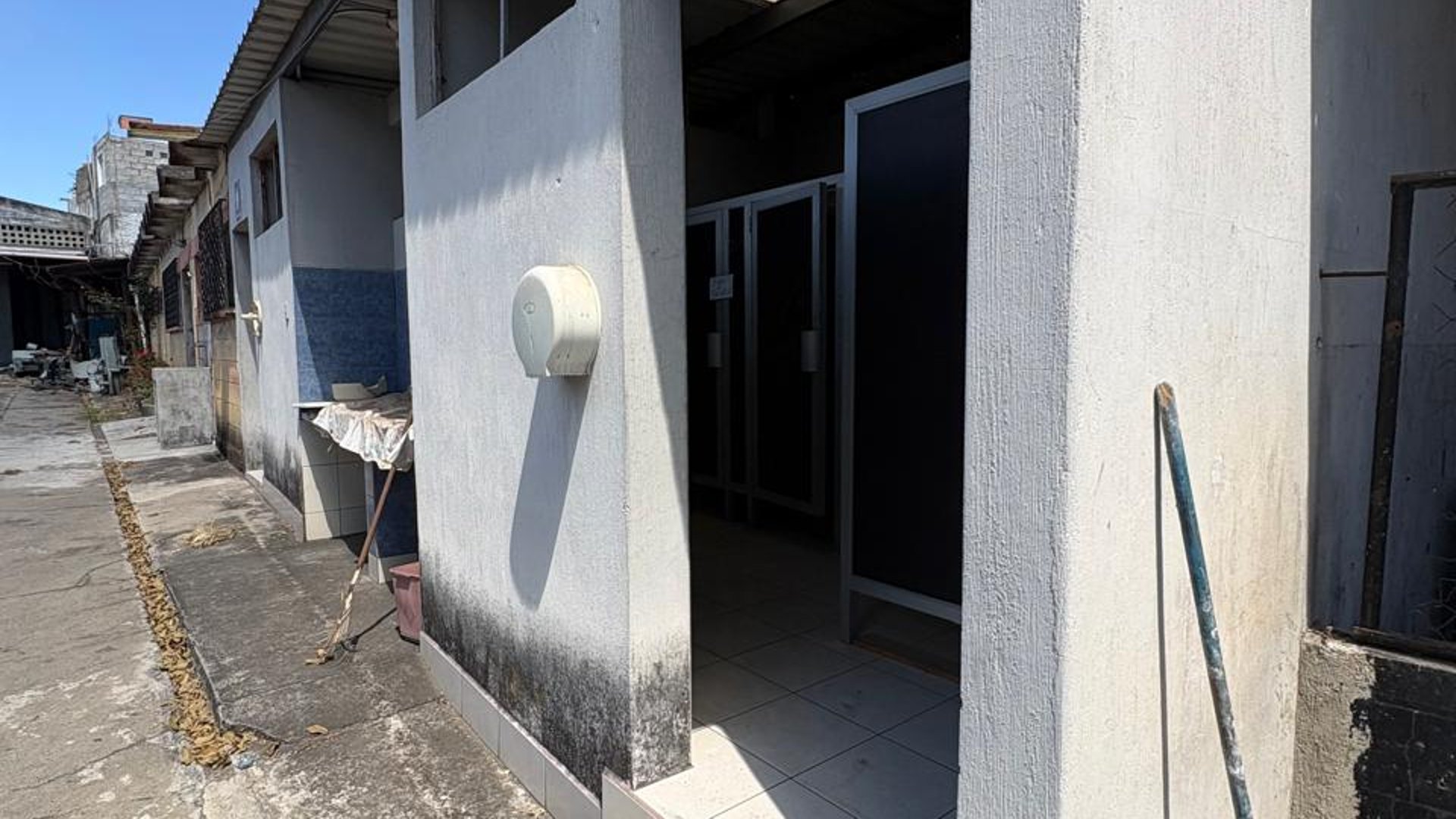 Bodega en venta-renta en Zona 6 Mixco - Miniatura 21