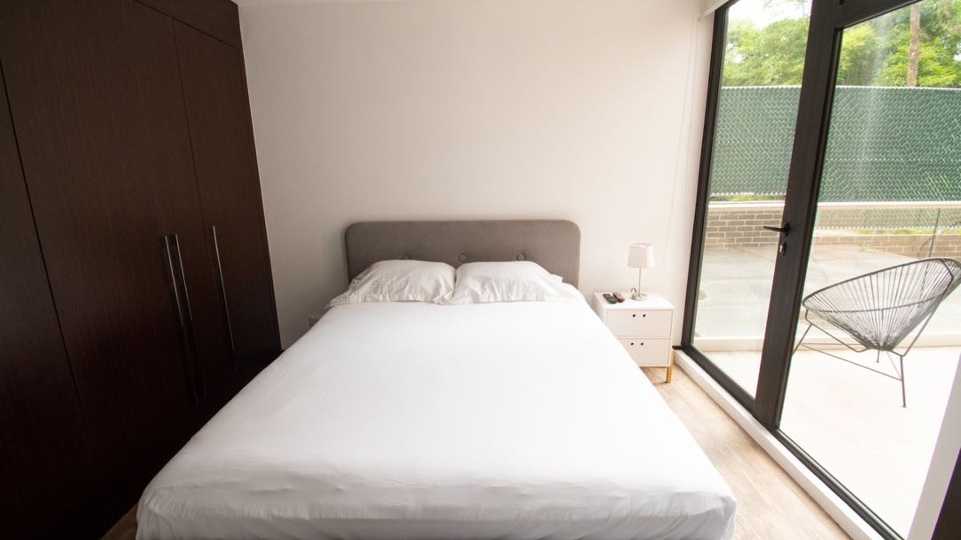Apartamento Amueblado en Renta o Venta Edificio Enalto  Z. 16 - Miniatura 6