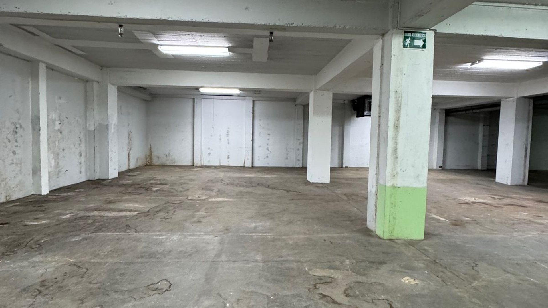 Edificio en Venta / Renta zona 4 - Miniatura 11