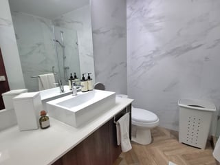 Apartamento en Venta en Zona 10 NAORI - Image 13