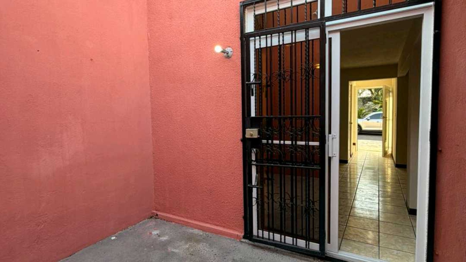 OPORTUNIDAD ÚNICA❗️
CASA EN VENTA????Colinas de Monte María Sur,Z.7 V.N - Miniatura 7