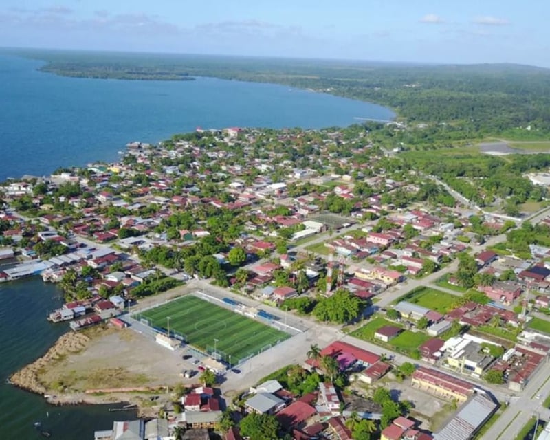 PROPIEDAD COMERCIAL EN VENTA – PUERTO BARRIOS, IZABAL