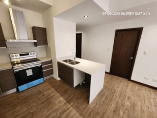 Renta de apartamento de 2 habitaciones y linea blanca en Z10 Ref-5591 - 5