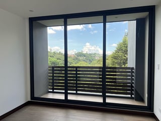 APARTAMENTO EN RENTA EN SPAZIO ZONA 16 - 4