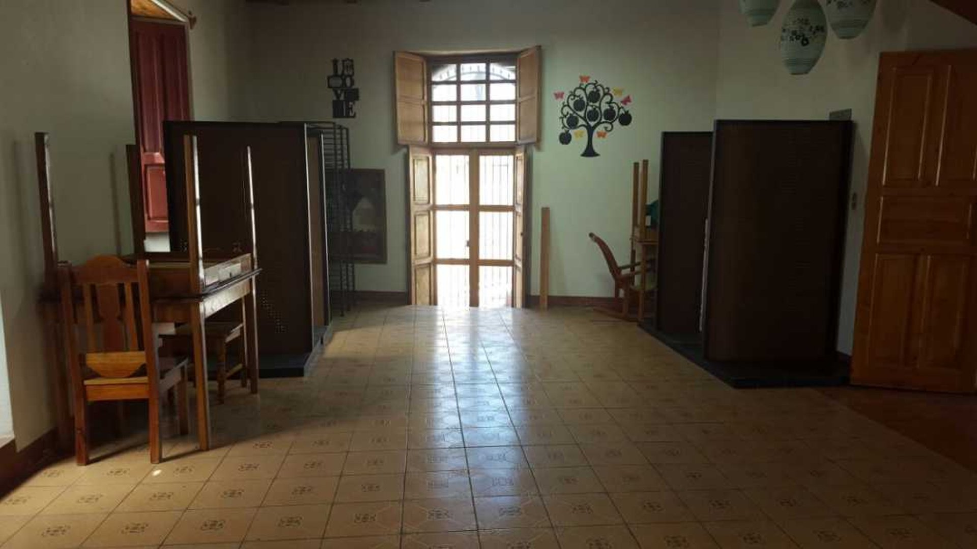 Clínica Médica en renta. En Quetzaltenango. - Miniatura 7
