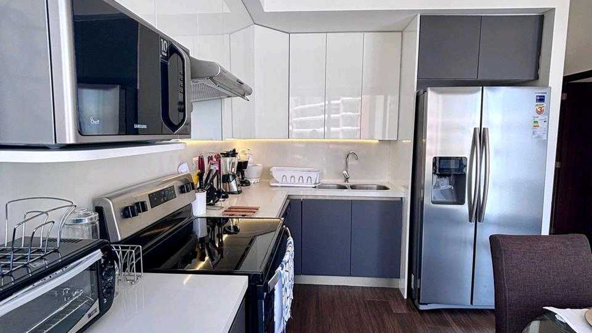 APARTAMENTO AMUEBLADO EN ALQUILER o VENTA????Casa Clara, zona 10 - Miniatura 4