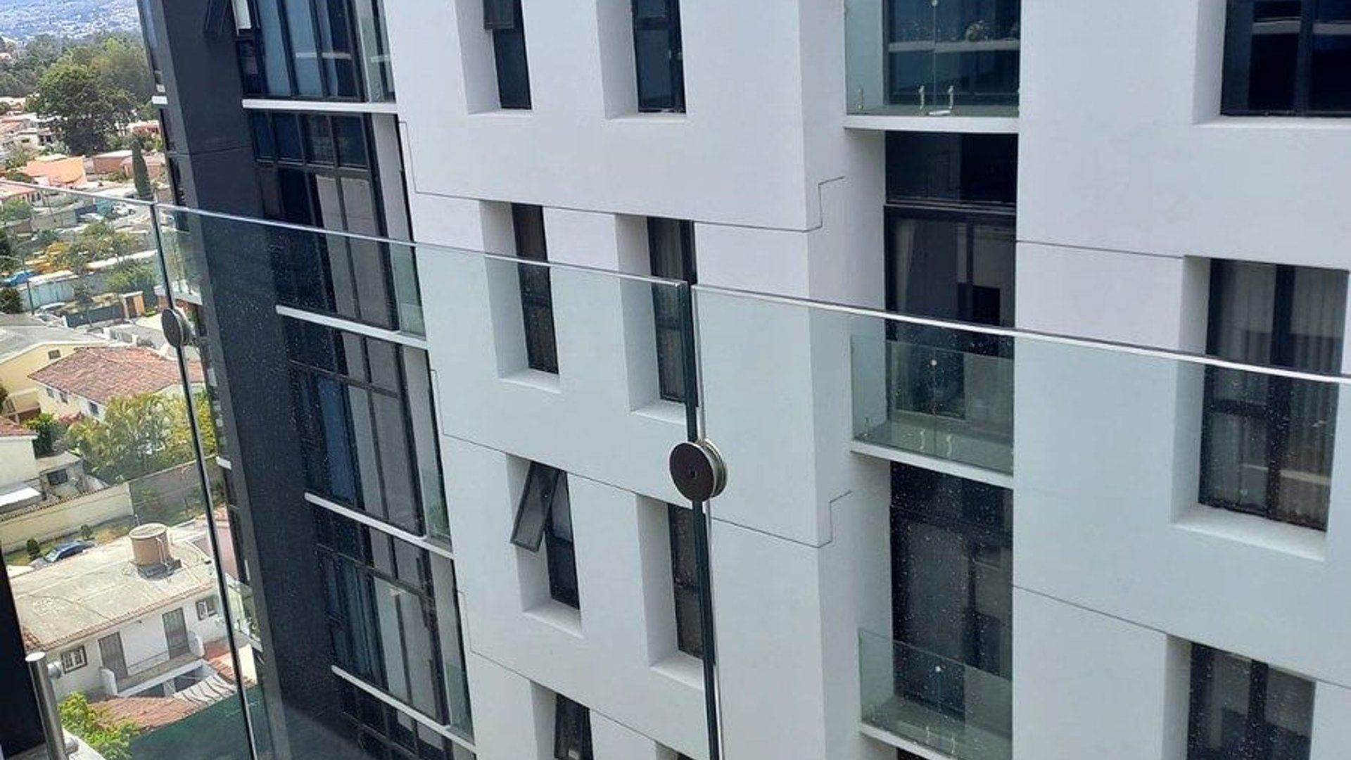 Apartamento NUEVO en Alquiler o Venta  – Zona 11 - Miniatura 8
