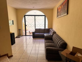 RENTO/VENDO CASA GRANDE EN RESIDENCIALES CATALINA - Image 11