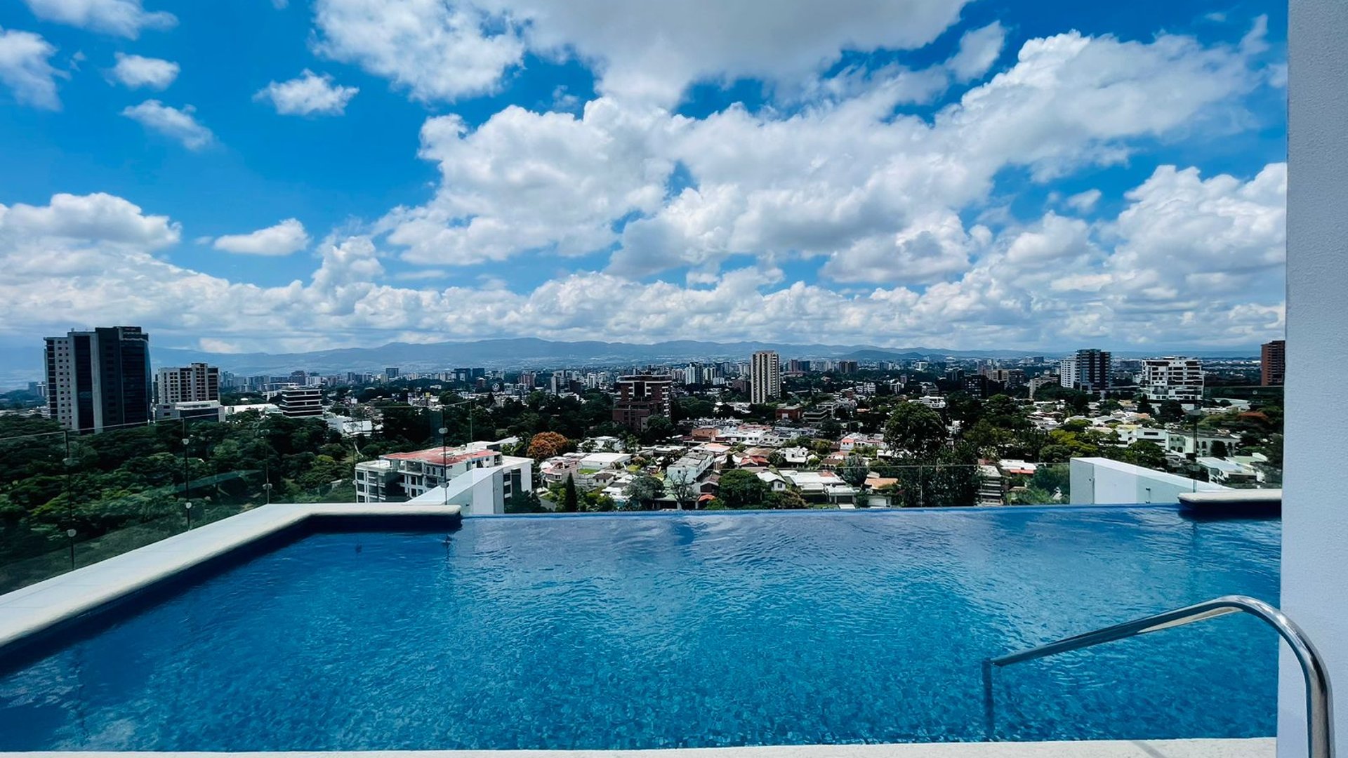 ALQUILER DE LINDO APARTAMENTO - MOREA, ZONA 15 - Miniatura 16