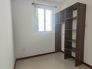 Casa en Venta Hacienda Real zona 16 Para inversión - 5