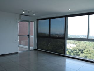 Apartamento en Venta Edificio Telia, zona 15 VH2 - Image 4