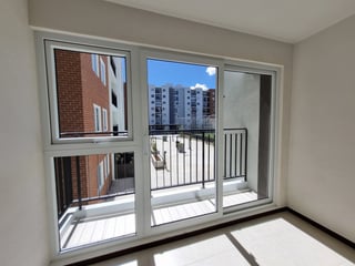 VENTA apartamento 79 m2 Parque San Ángel zona 2 - 2