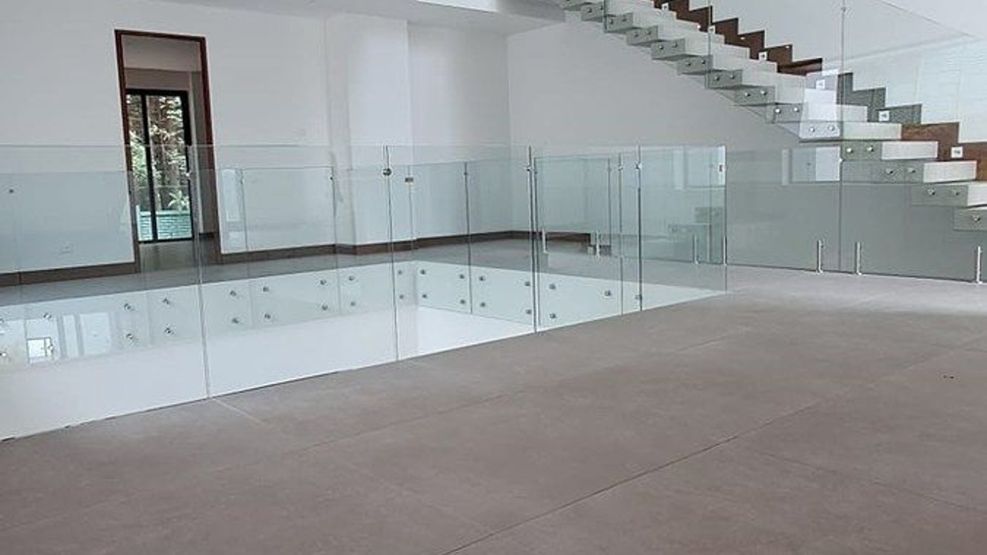 EL PULTE EQUESTRE | RESIDENCIA EXCLUSIVA EN RENTA ZONA 16 - Miniatura 37