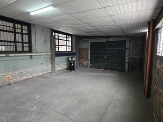 Local comercial en zona 1. - 2