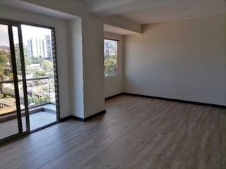 Apartamento en zona 15 Alquilo - 4