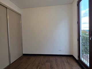 En Venta apartamento Zona 16 Lirios de Cayala - Image 4