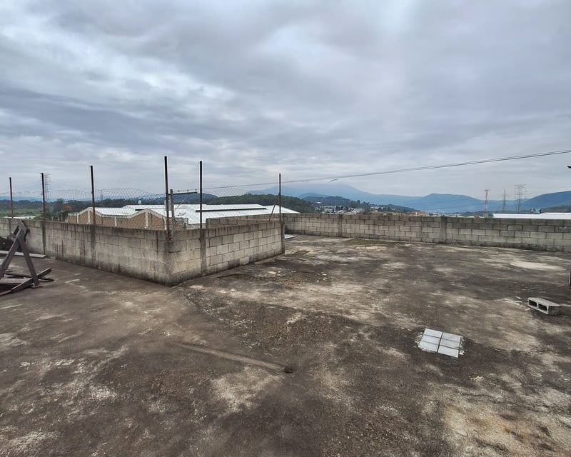 Casa Ideal para Colegio en venta Villa Nueva