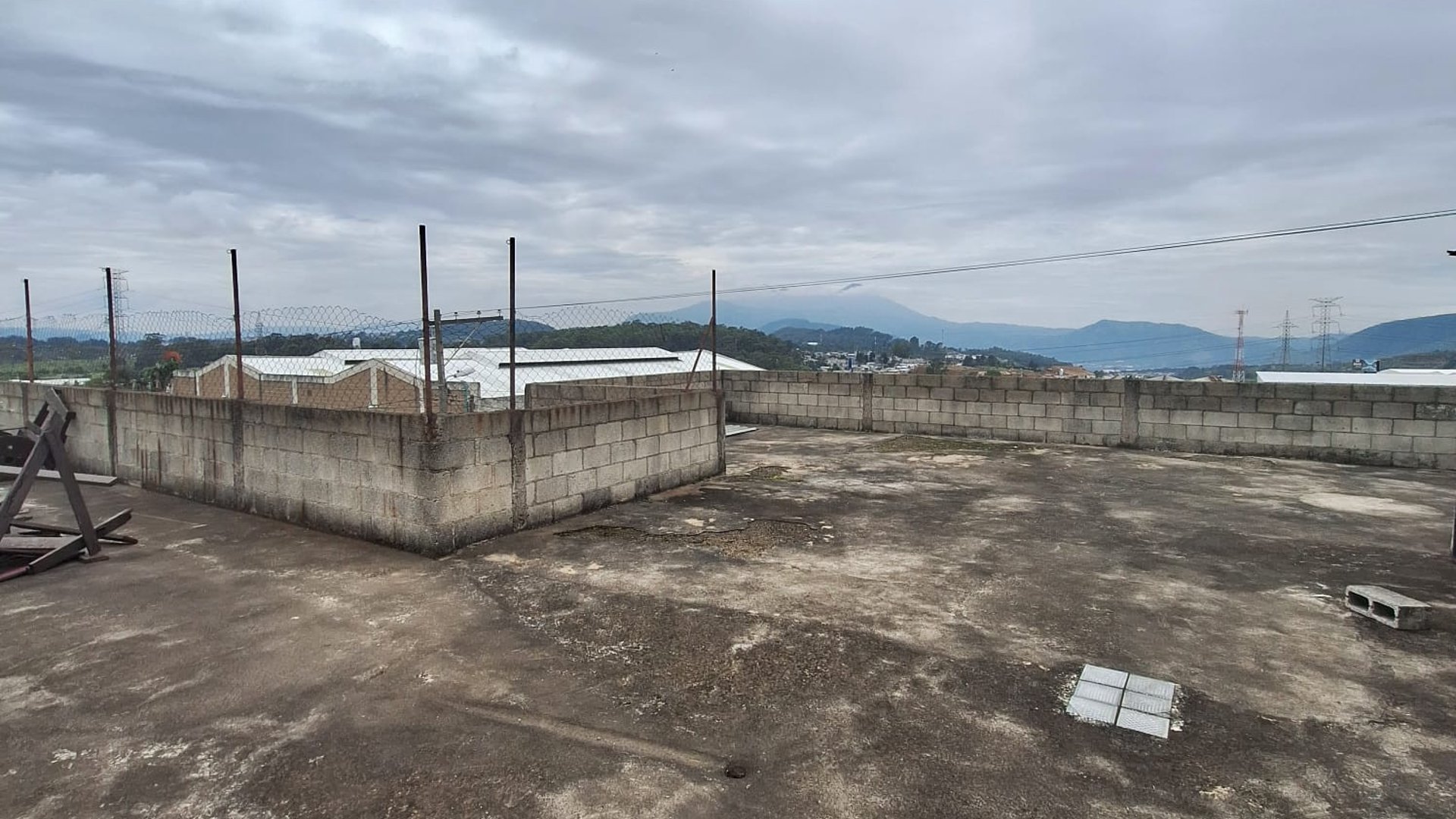 Casa Ideal para Colegio en venta Villa Nueva