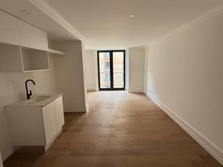 📍 APARTAMENTO EN VENTA – 3 HAB  | EDIFICIO CÉNTRICO | ZONA 5 - 3