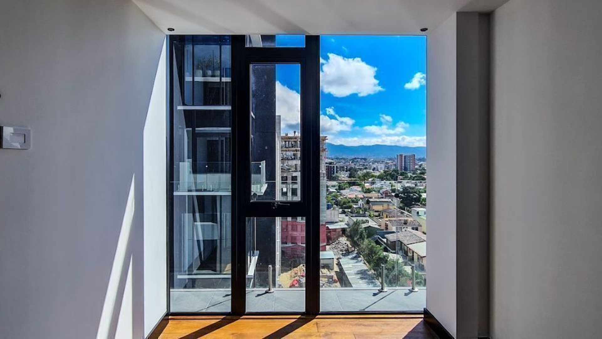 Apartamento en Venta en Villas Mariscal zona 11 - Miniatura 10