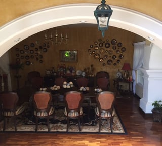 Casa Grande 4 habs en venta Res. Sta. Clara CES