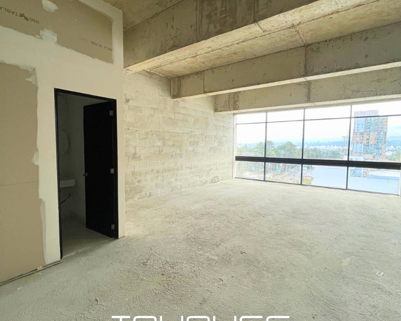 CLINICA EN RENTA ZONA 10 RENOVATI 