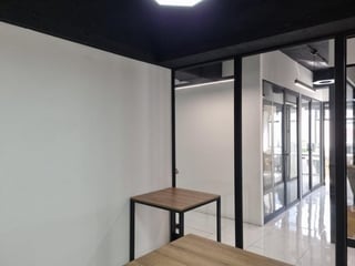 Oficina en Renta en Zona 10 Reforma-Montufar 9mts² - 3