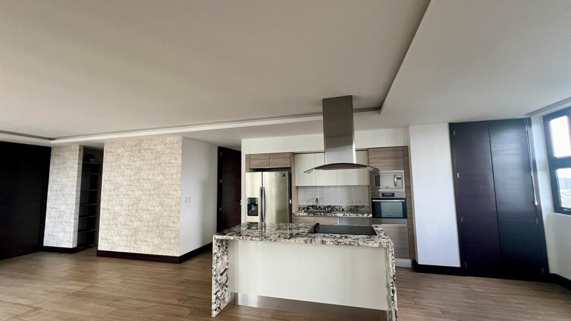 ???? APARTAMENTO EN RENTA – 3 HAB | EDIFICIO BADEN | VHI Z.15 - Miniatura 4