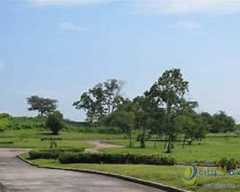 Venta de Terreno Tipo Vacacional en Cataratas de Uxmel