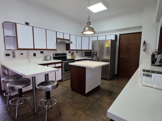 Apartamento amueblado en alquiler zona 14 - 3