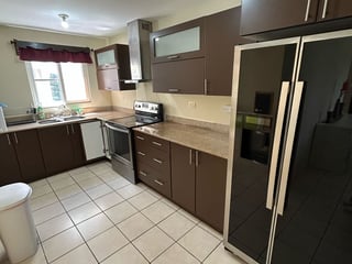 Venta de casa en Villa Venetto Santa Elena Barillas - Image 13