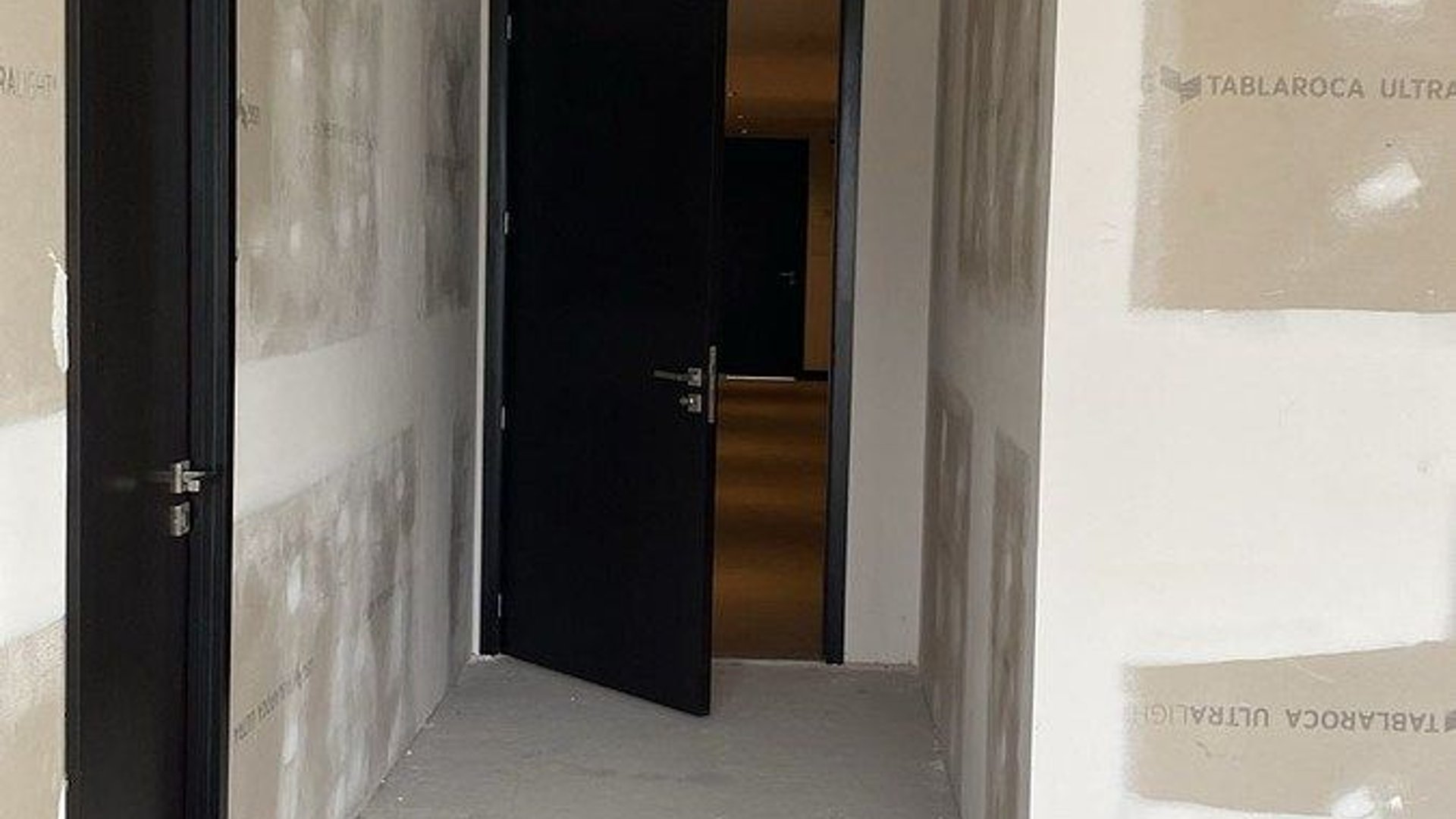 VASANTA | Oficina en Venta, zona 10 - Miniatura 4