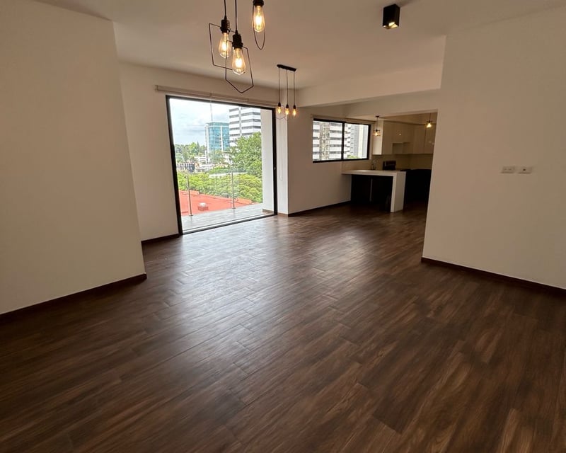 Alquilo Apartamento en Edificio Casa Clara z10