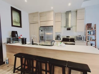 Apartamento de Lujo Amueblado en Renta en Cayalá - 2