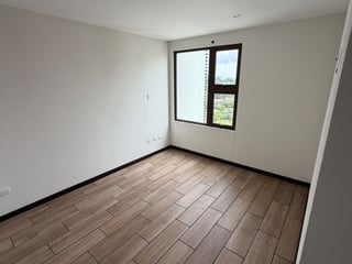 ALQUILER DE APARTAMENTO PARA ESTRENAR - SAN ISIDRO 20/21, ZONA 16 - 5