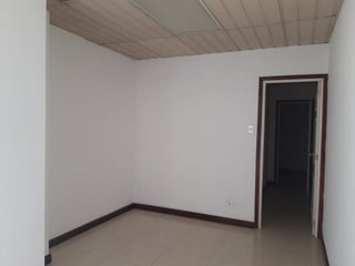 Oficinas en Renta en Zona 10 - 2