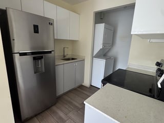 📍 APARTAMENTO EN RENTA – 2 HAB + AMPLIA TERRAZA | VIRO | ZONA 11 - 2