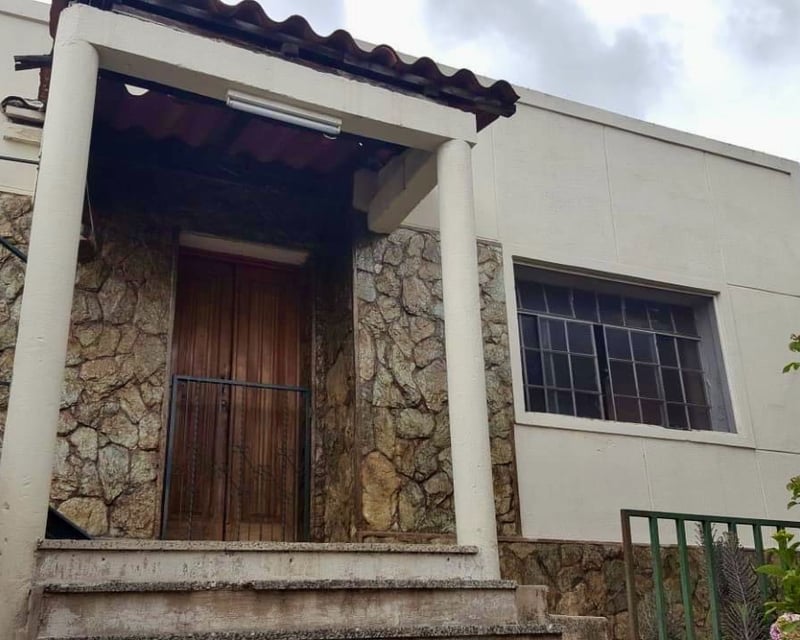 ALQUILO AMPLIA PROPIEDAD CERCANA A HOSPITALES EN ZONA 11