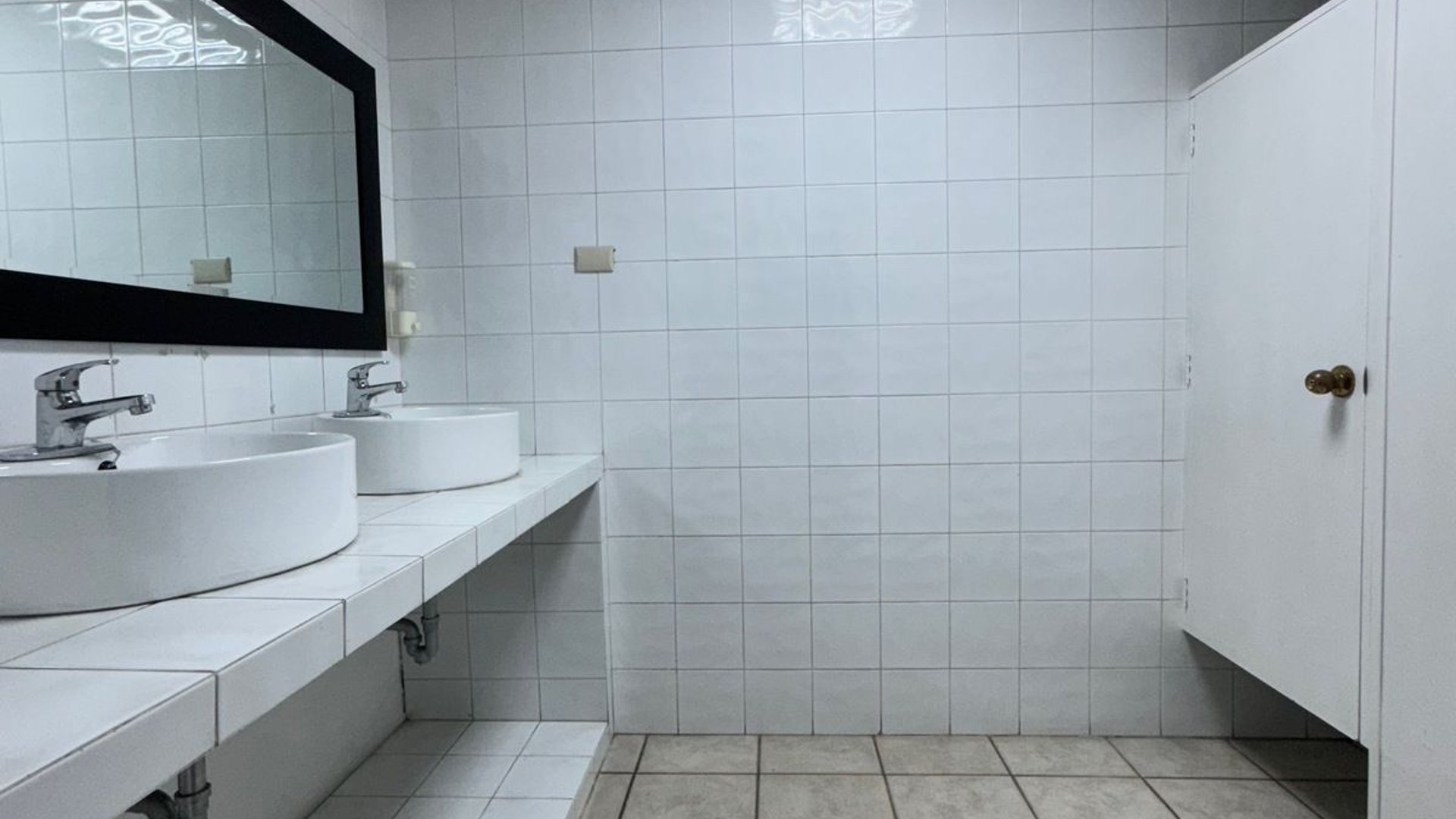 Edificio en Alquiler Zona 10 - Miniatura 48