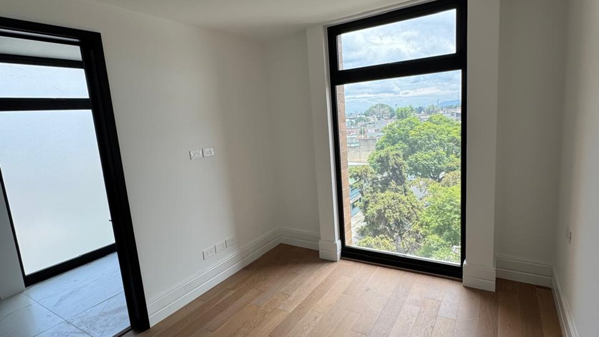 ???? APARTAMENTO EN VENTA – 3 HAB  | EDIFICIO CÉNTRICO | ZONA 5 - Miniatura 6