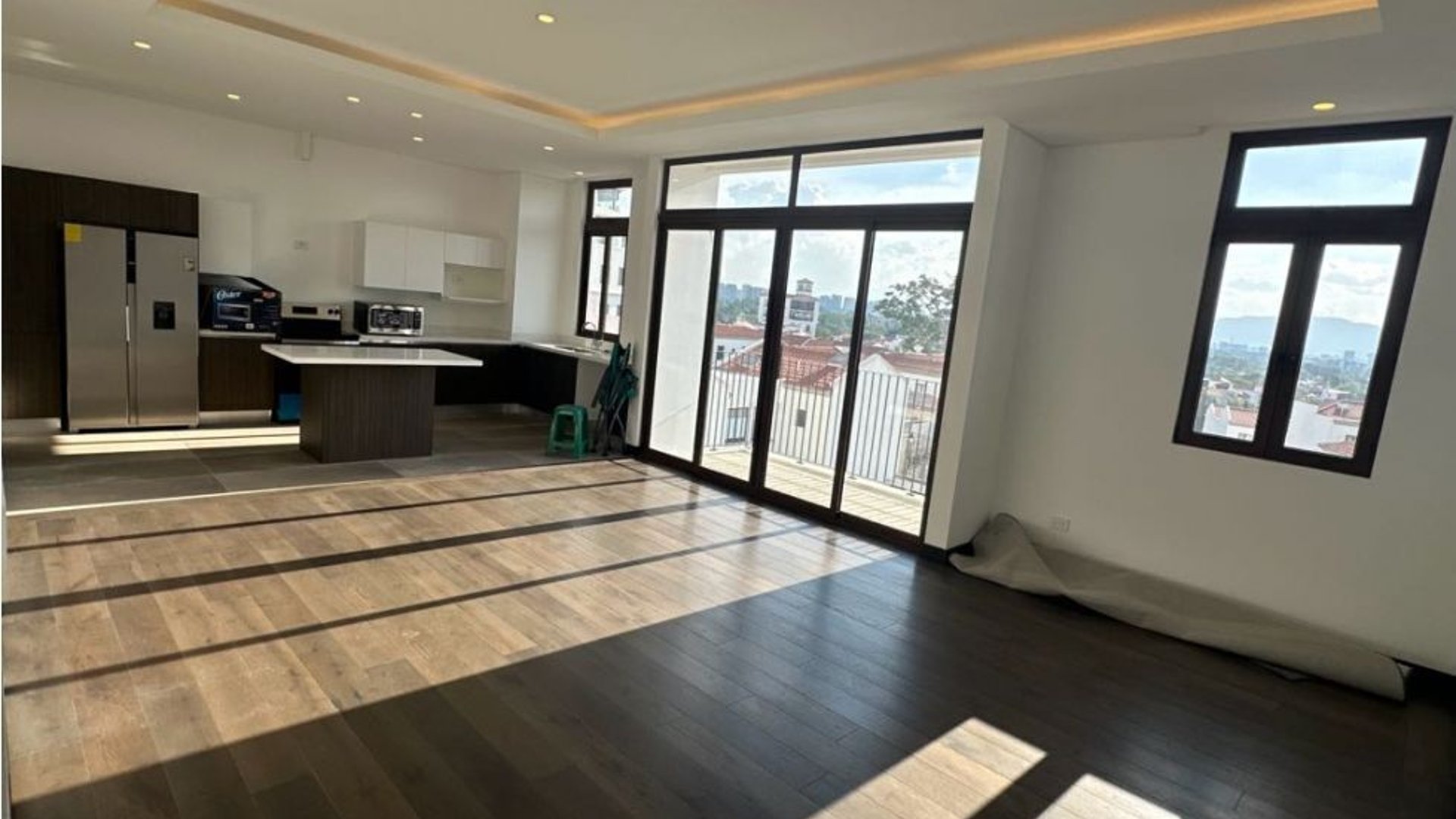 OLMOS DE CAYALA / Apartamento en Renta zona 16