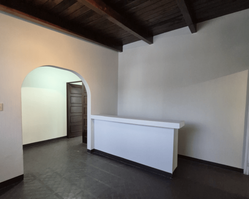 Casa para oficinas en alquiler en zona 15 Guatemala