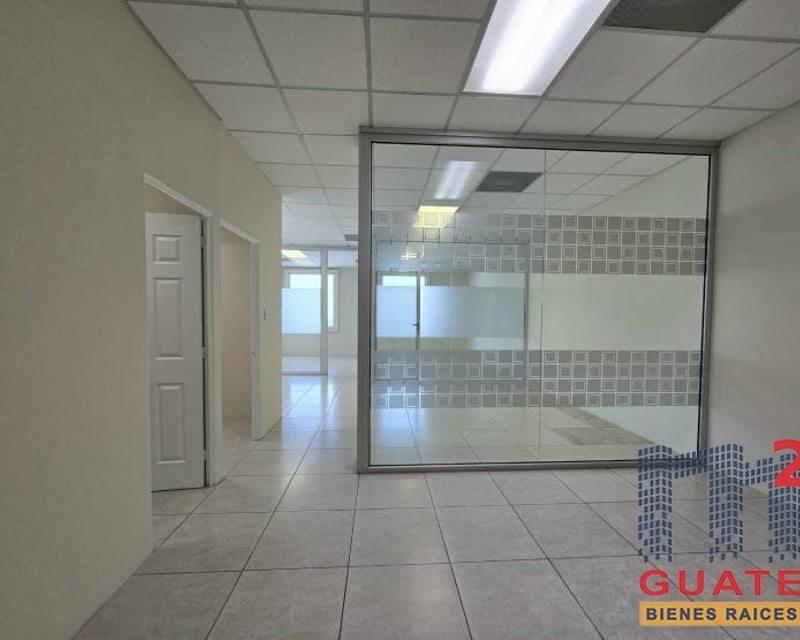 Oficina en Renta, Zona 10 (R10539)