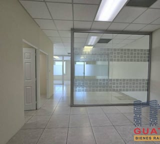 Oficina en Renta, Zona 10 (R10539)