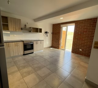 APARTAMENTO EN EDIFICIO MODRA ZONA 4  